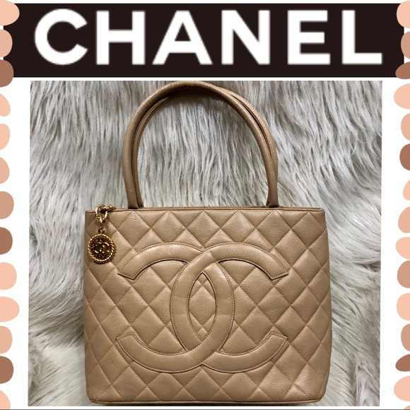 CHANEL Handbags - Authentic Chanel Medallion Bag